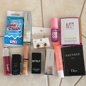 ✨ Beauty Bundle! ✨